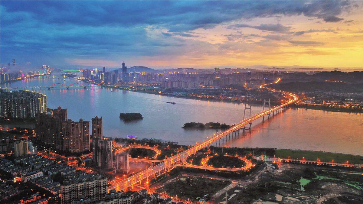 長沙華良華天假日酒店-智慧酒店/智能酒店案例 長沙華良華天假日酒店-智慧酒店/智能酒店案例